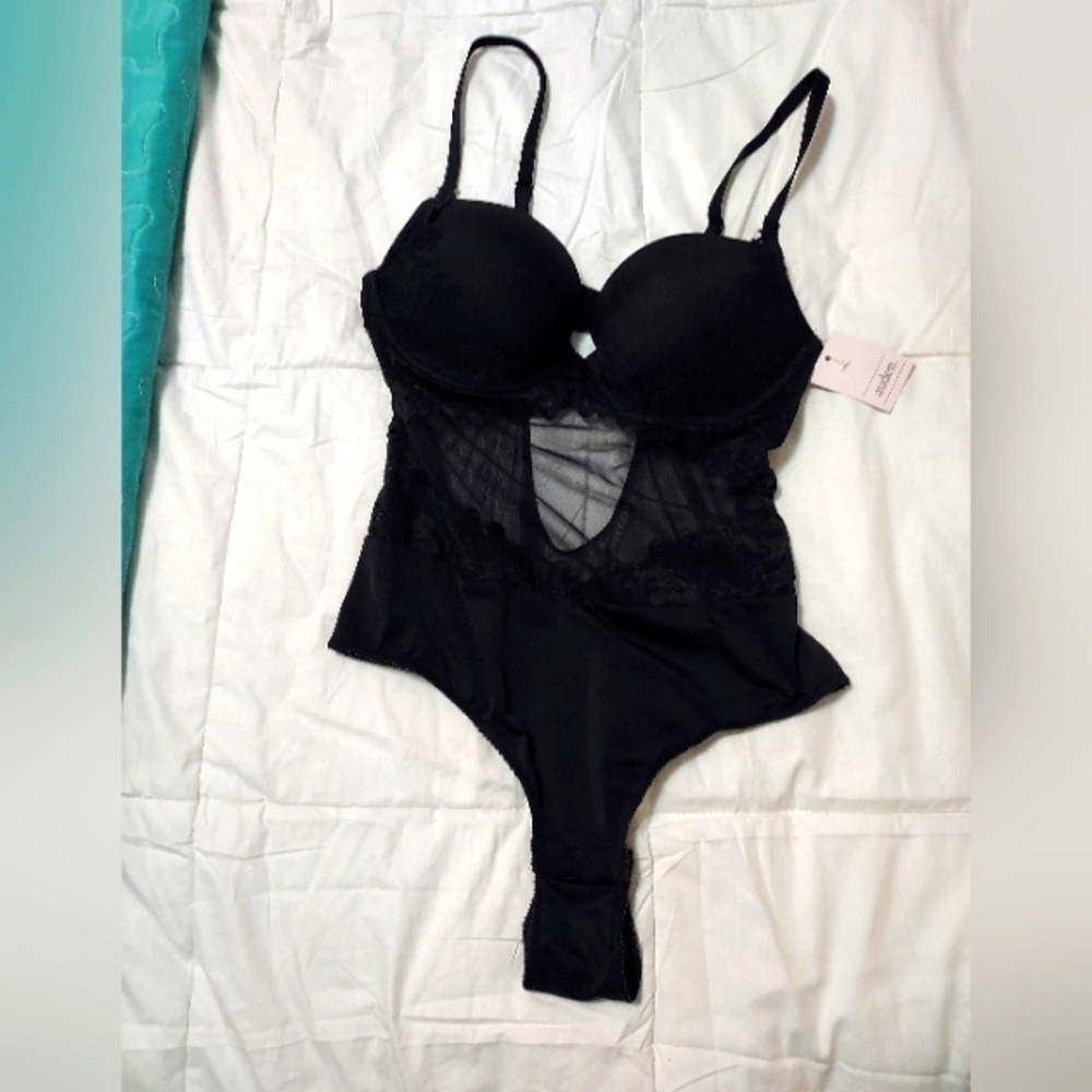 Auden bodysuit small NWT
